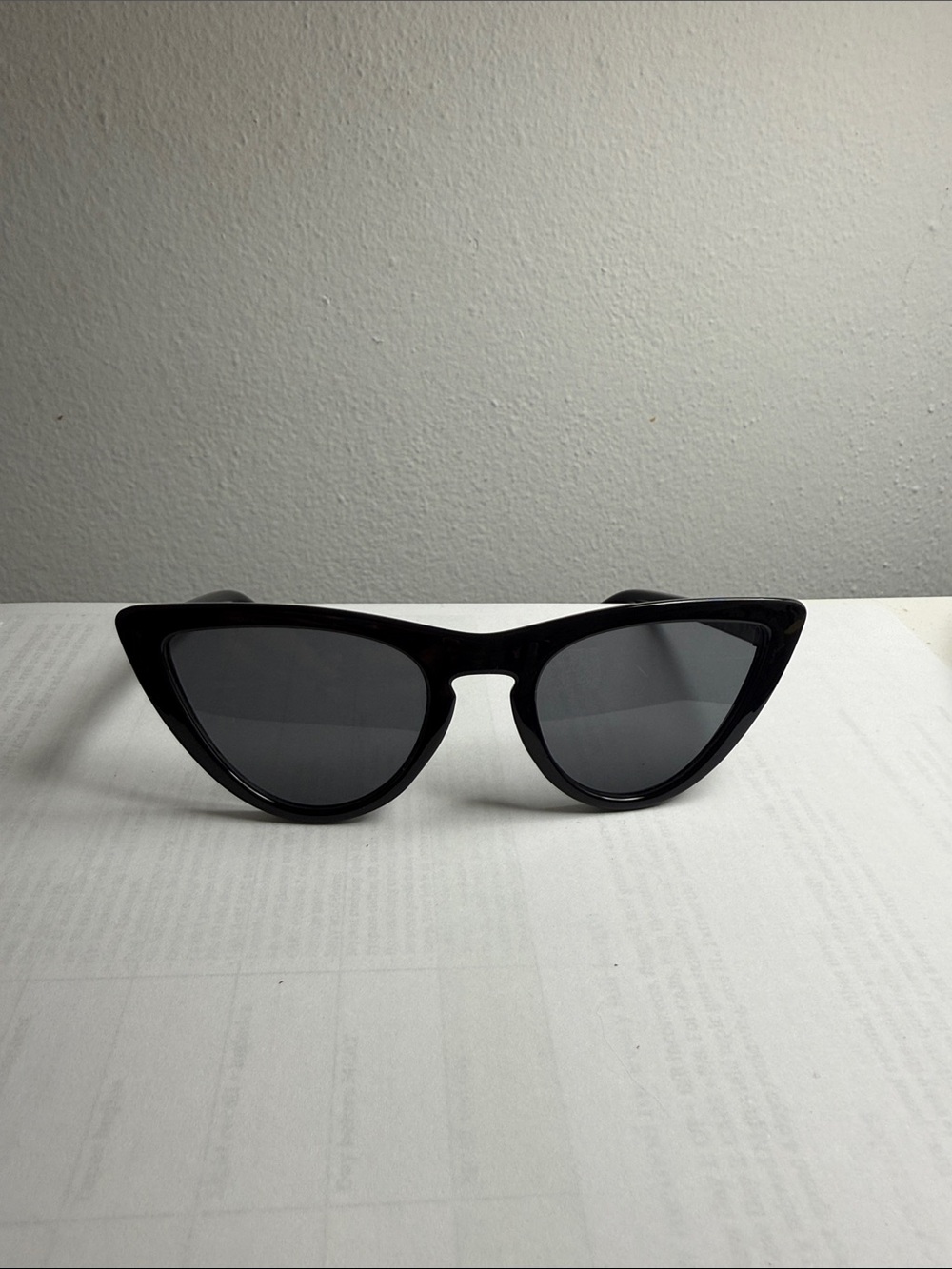 Forever 21 Black Cat-Eye Women's Sunglasses